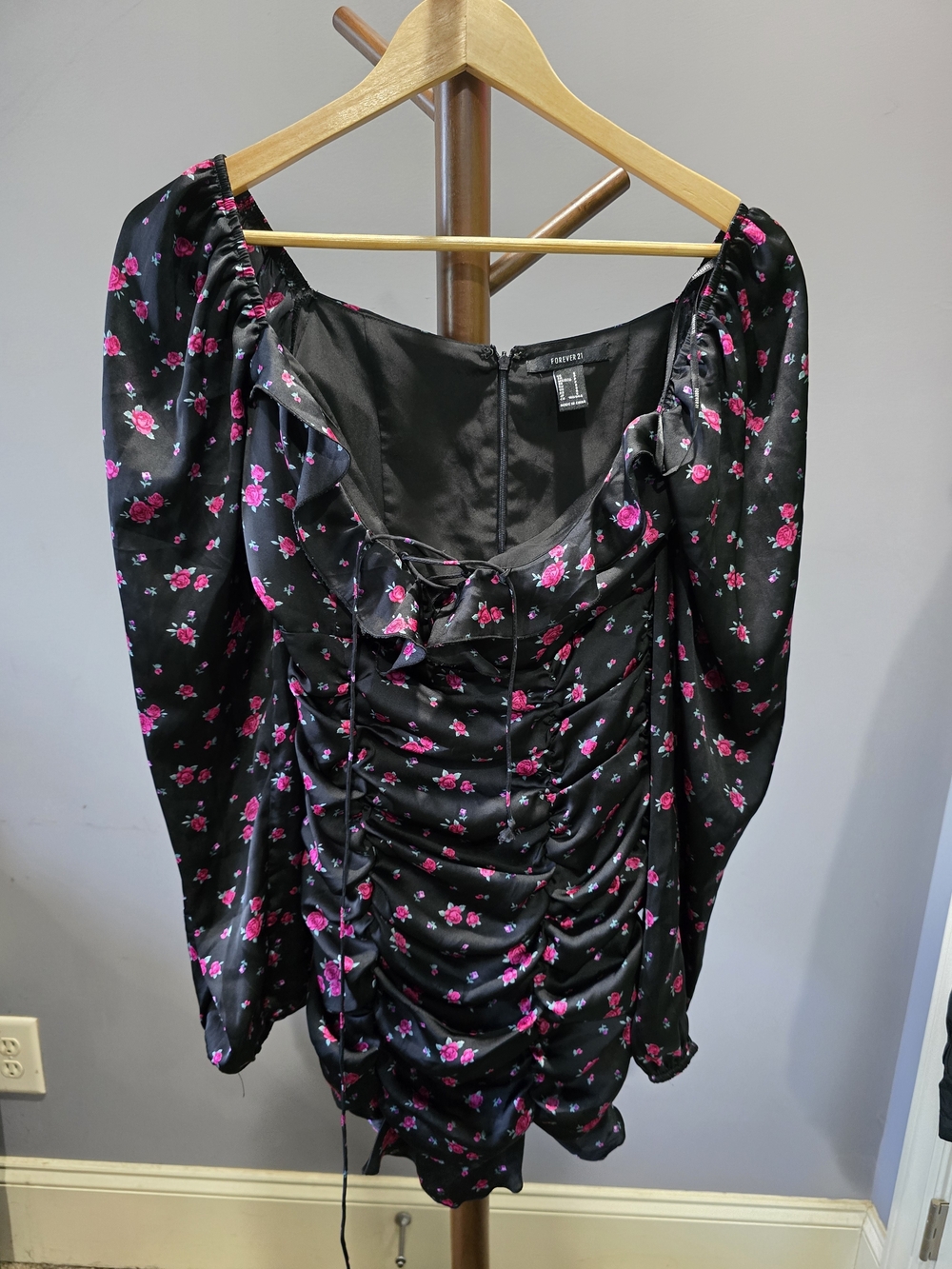 4 For $10 Mixed Bundle Floral Dress And Romper
